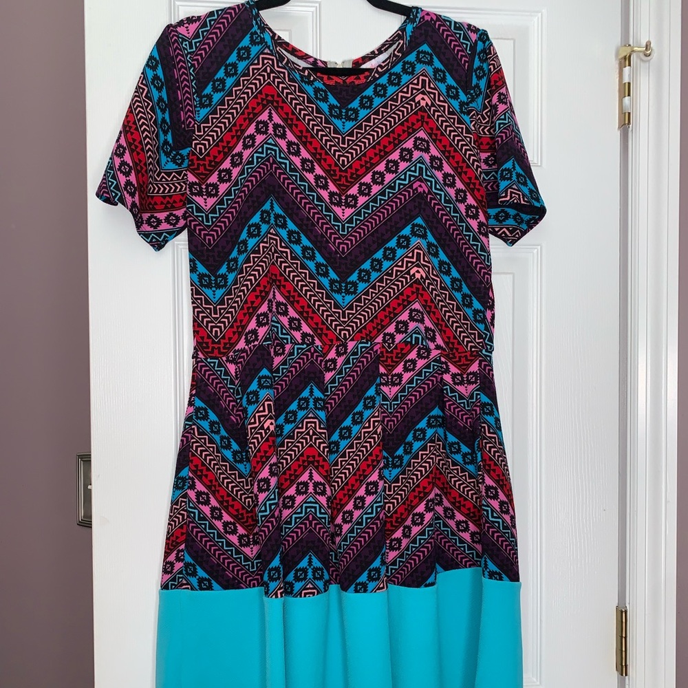 Lularoe Amelia XL